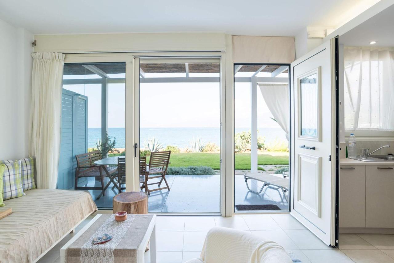 Junior Suite By The Beach Stalida エクステリア 写真