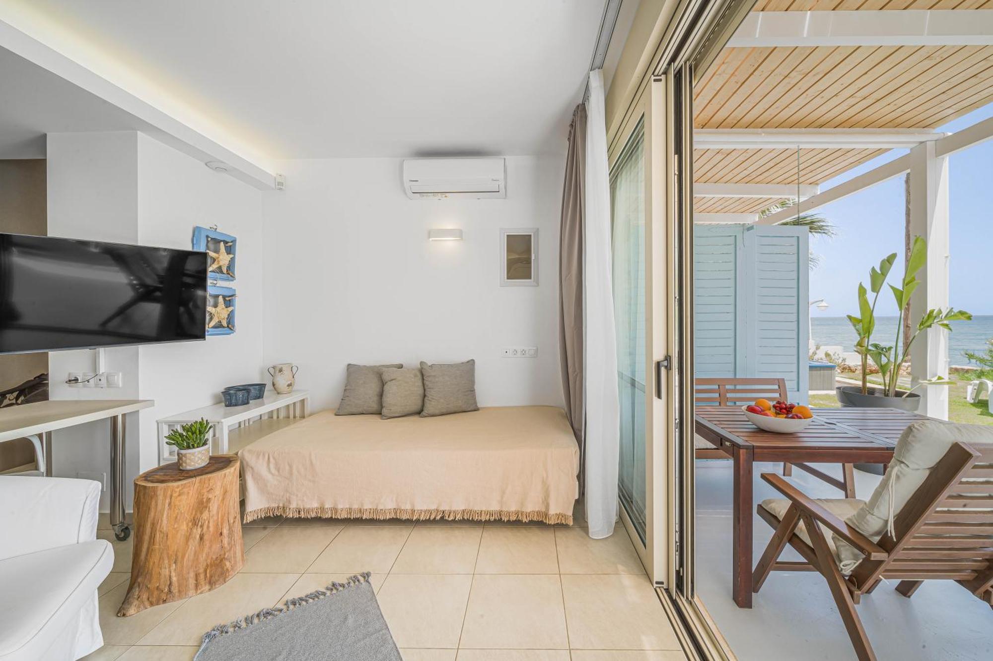 Junior Suite By The Beach Stalida エクステリア 写真